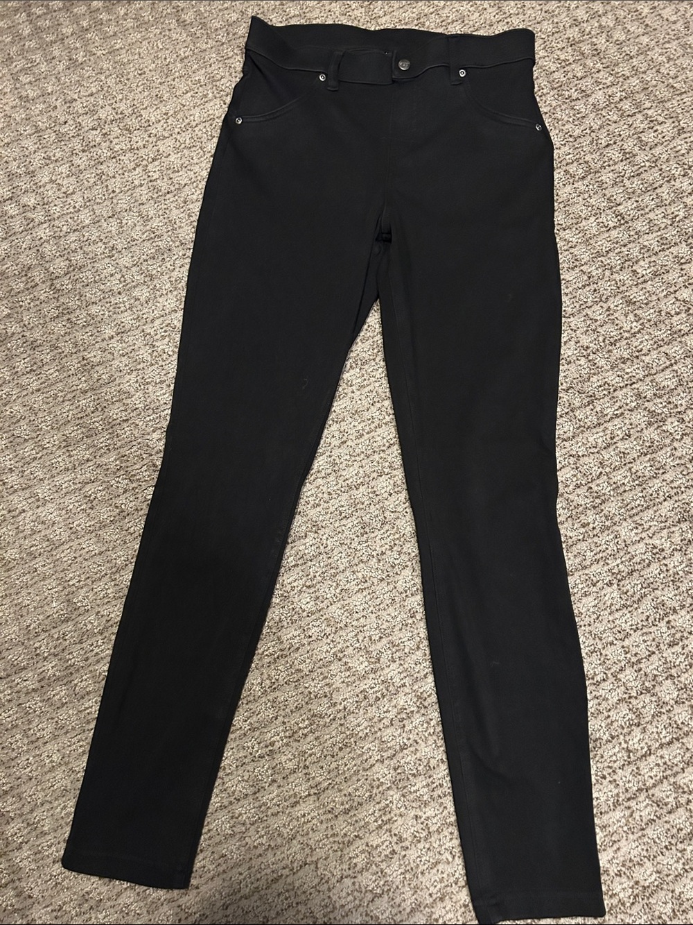 HUE Black Skinny Jeans with Stretch